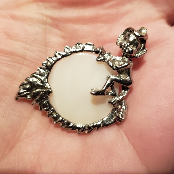Vintage Pixie Elf Mermaid Silver Abalone mother of pearl pins lot - Picture 9 of 16